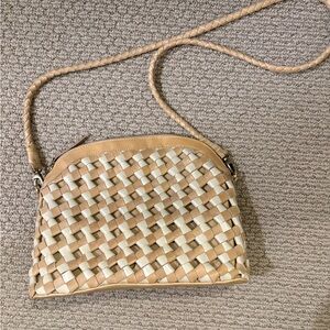 Elegant Tan and Cream Woven Crossbody Bag